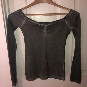 Grey long sleeve Hollister shirt